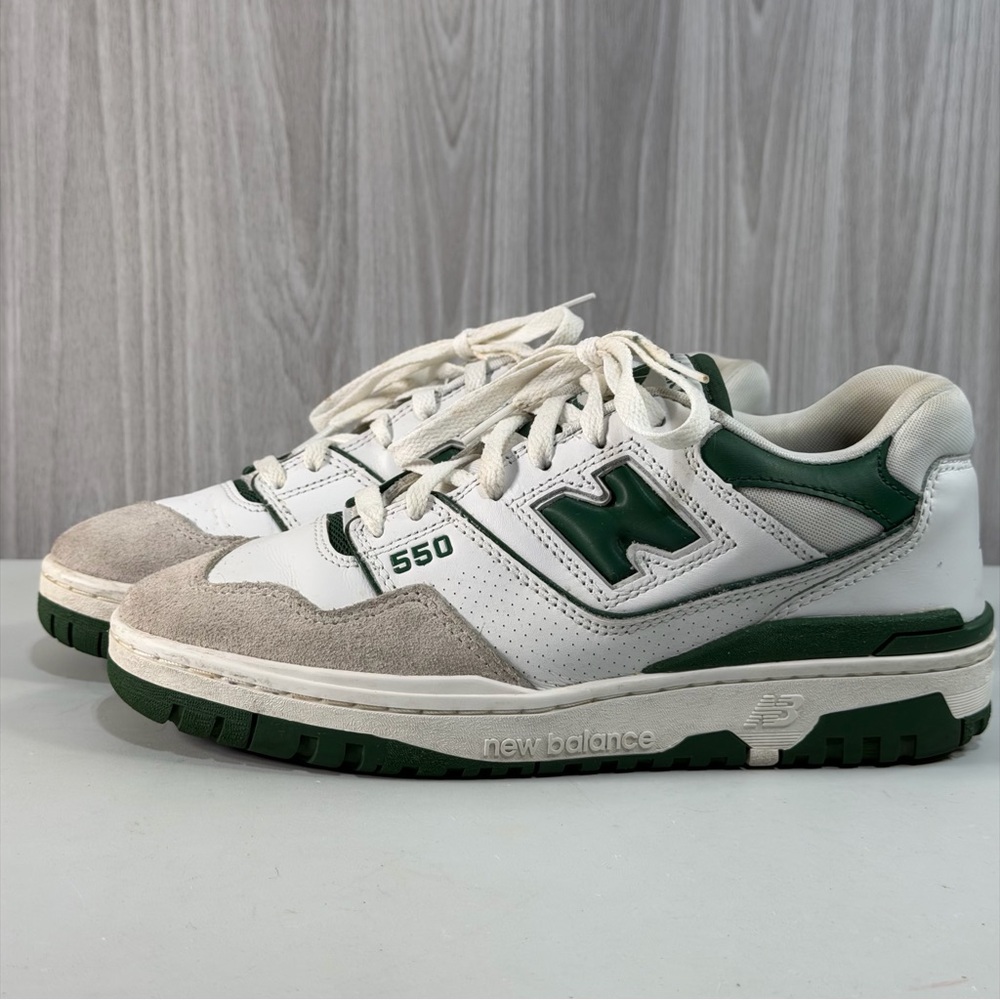 New Balance 550 White Green Men's Size 7 Sneakers Retro Streetwear Shoes